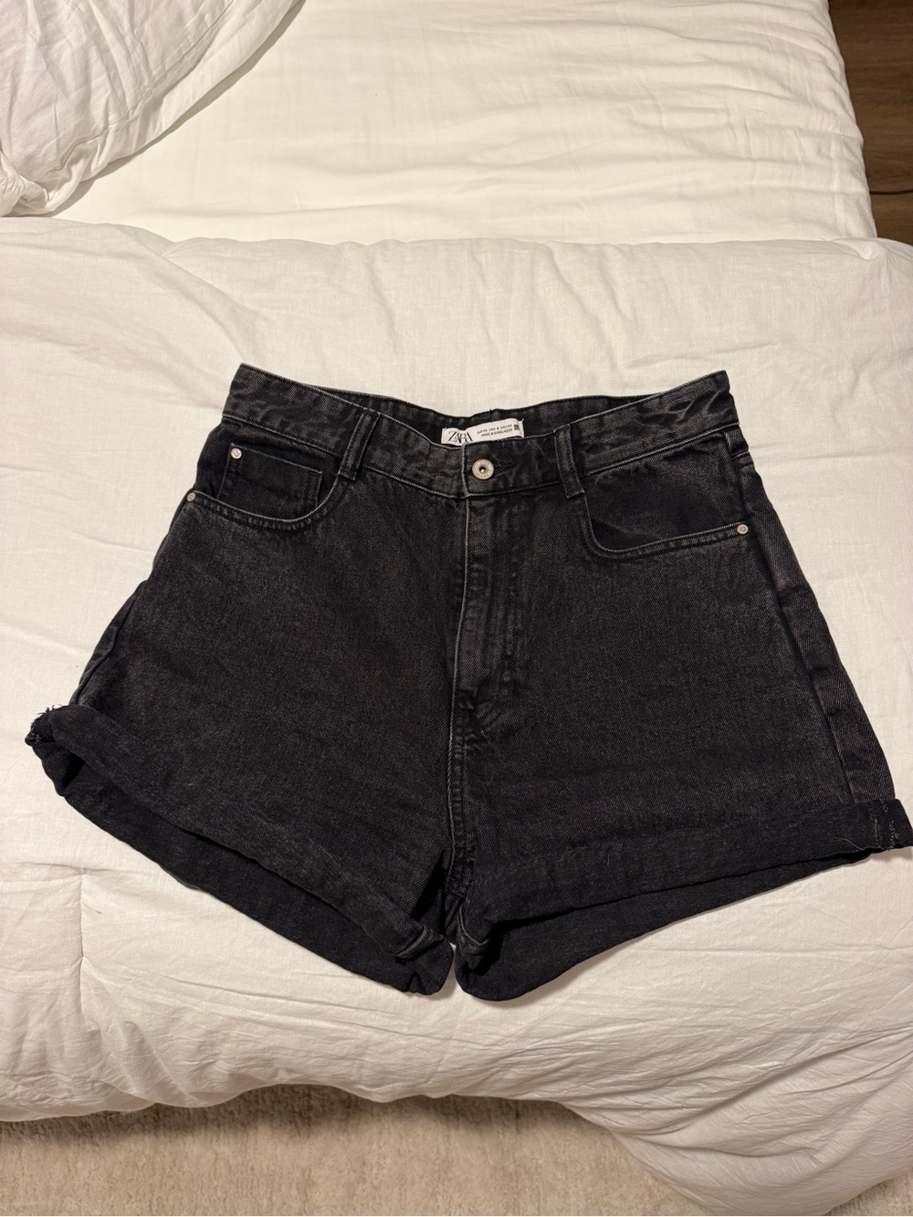 ZARA Black high waisted Denim Shorts